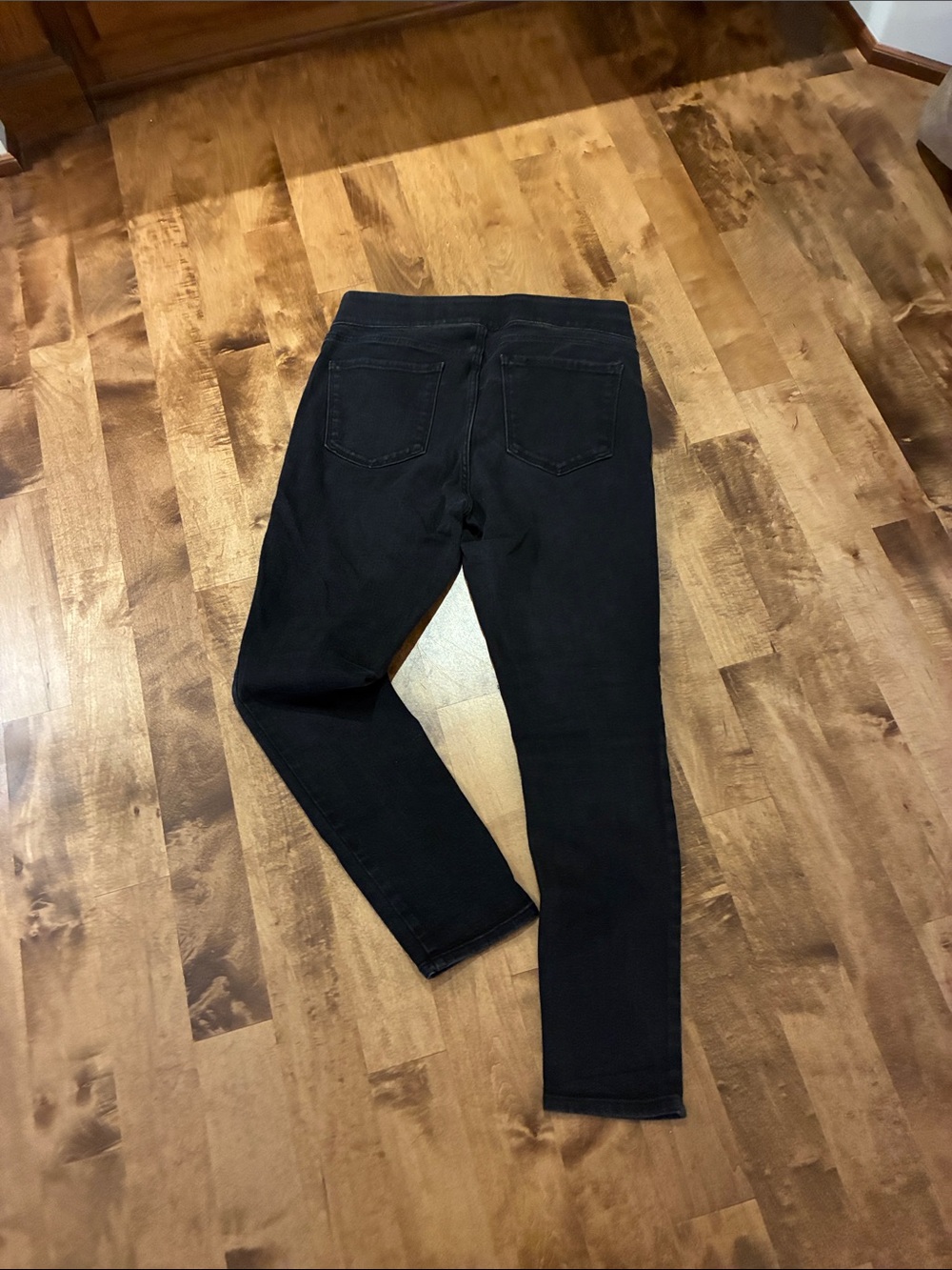 Old Navy Black Skinny Jeans - Women's